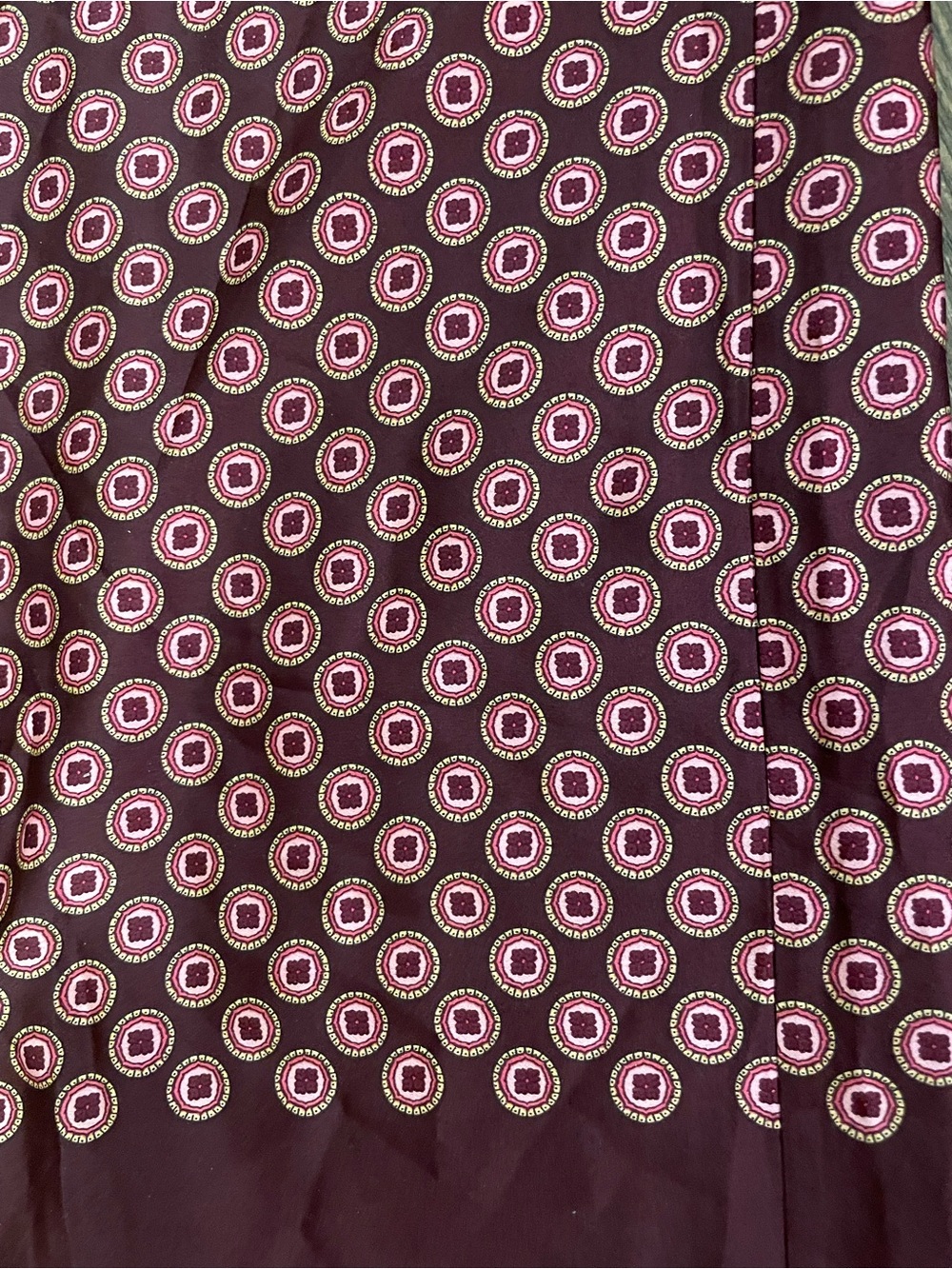 Ann Taylor The Wide-Leg Pant in Satin Geo Print - Poised Plum
SIZE 8 *NWT* - Picture 6 of 16